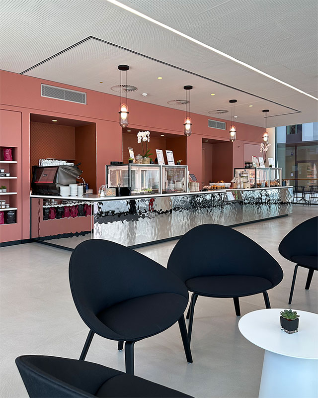 Germany, Munich, Restaurant at Optineo, Design K&P, System Lindner, Furniture Cladding EXYD-M, Photo EXYD, 2023