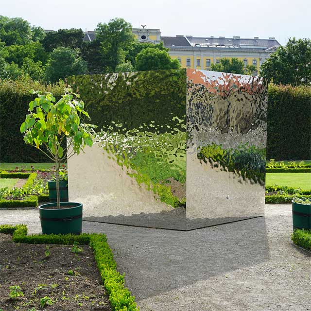 Austria, Vienna, Privy Garden of the Belvedere, 'Paradise Diffusion Cube' by Peter Baldinger, Photo EXYD