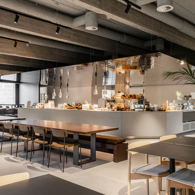 Belgium, Brussels, Glaverbel Building, Restaurant, Design ncbham, Cladding EXYD, Installation ENGEPAR, Photo Amaël Hazza, 2021