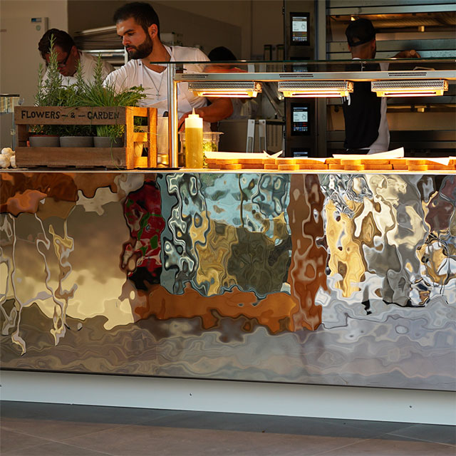 Restaurant Julia's in Kehl/Germany, Counters with Product Line EXYD-M, Photo EXYD