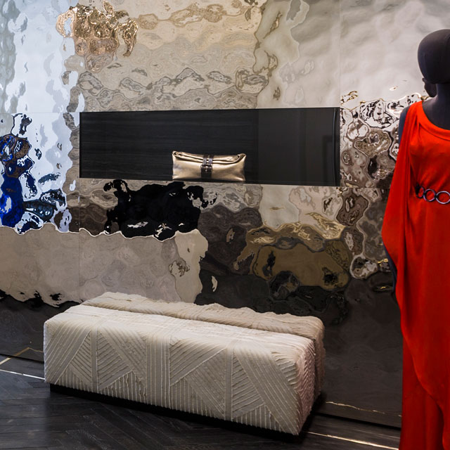 UK, London, Amanda Wakeley, Fashion Store in 18 Albemarle Street, Wall Decoration EXYD-M, Photo Gareth Gardner