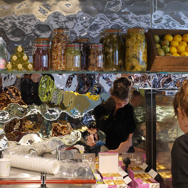 London, Restaurant ZEST at JW3, Counter, Wall Cladding EXYD-M, Photo EXYD