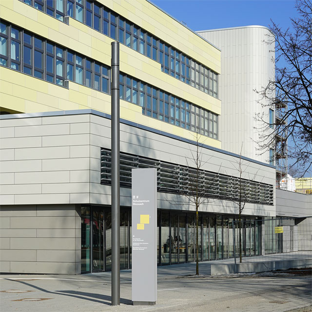 Germany, School Complex in Munich-Moosach, Photo EXYD
