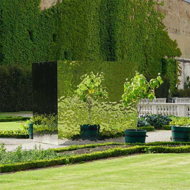 Austria, Vienna, Privy Garden of the Belvedere, 'Paradise Diffusion Cube' by Peter Baldinger, Photo EXYD