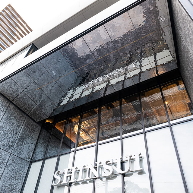 Japan, Yokohama, Shopping Mall Shinsui, Design Bauhaus MARUEI, East Gate, Soffit EXYD, Photo Kohei Shigetomi, 2024